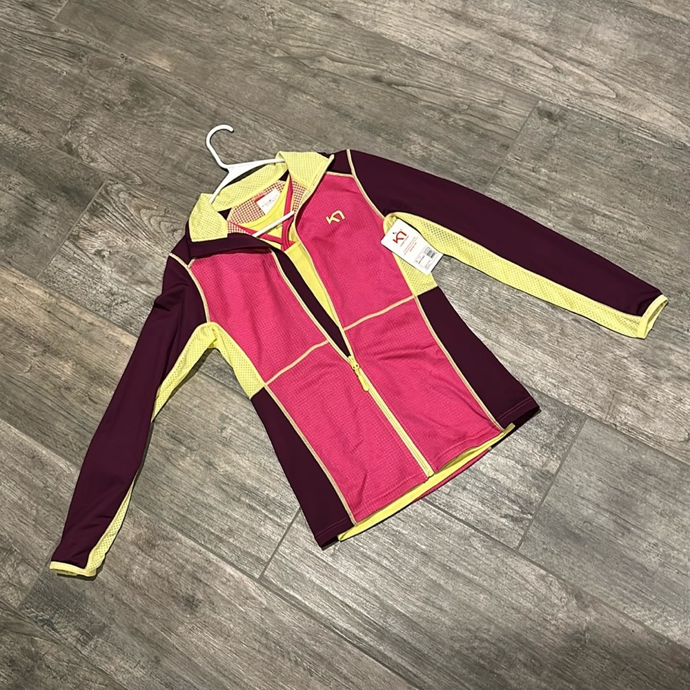 Kari Traa zip front athletic jacket. NWT.